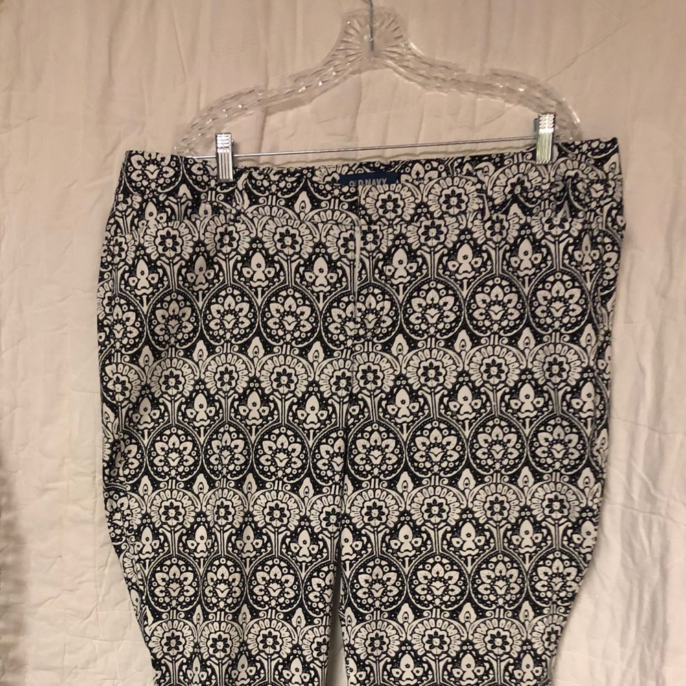 Old Navy ladies pants